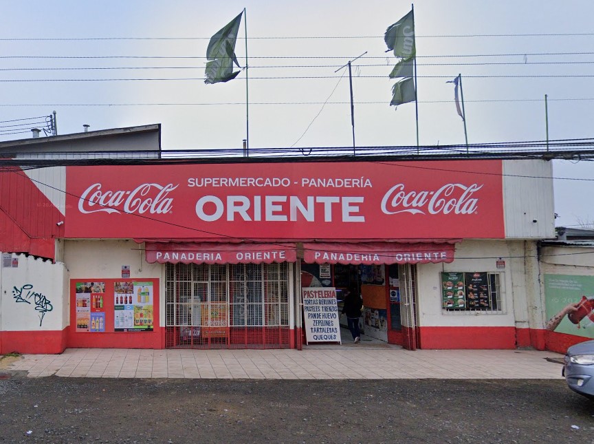 Minimarket Panaderia Oriente :  Los puelches 925